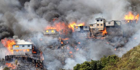 Luego del incendio en valparaíso Luego del incendio en valparaíso